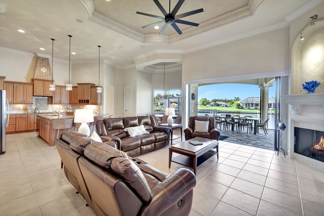 2216 SW 49th Terrace, Cape Coral, FL 33914