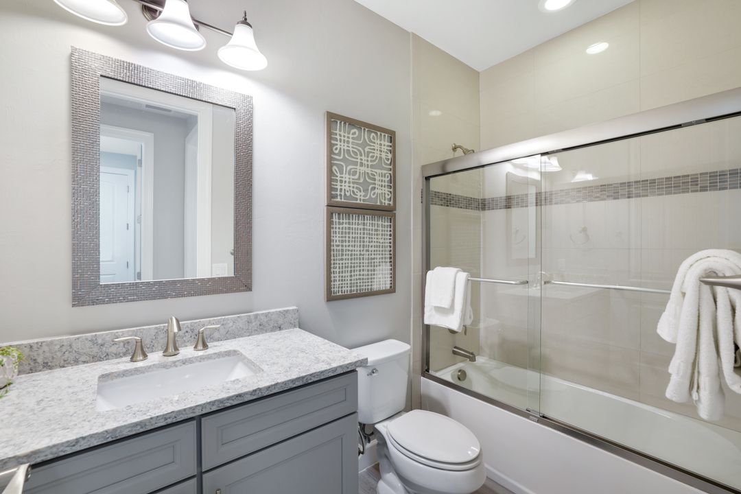 7597 Blackberry Dr, Naples, FL 34114