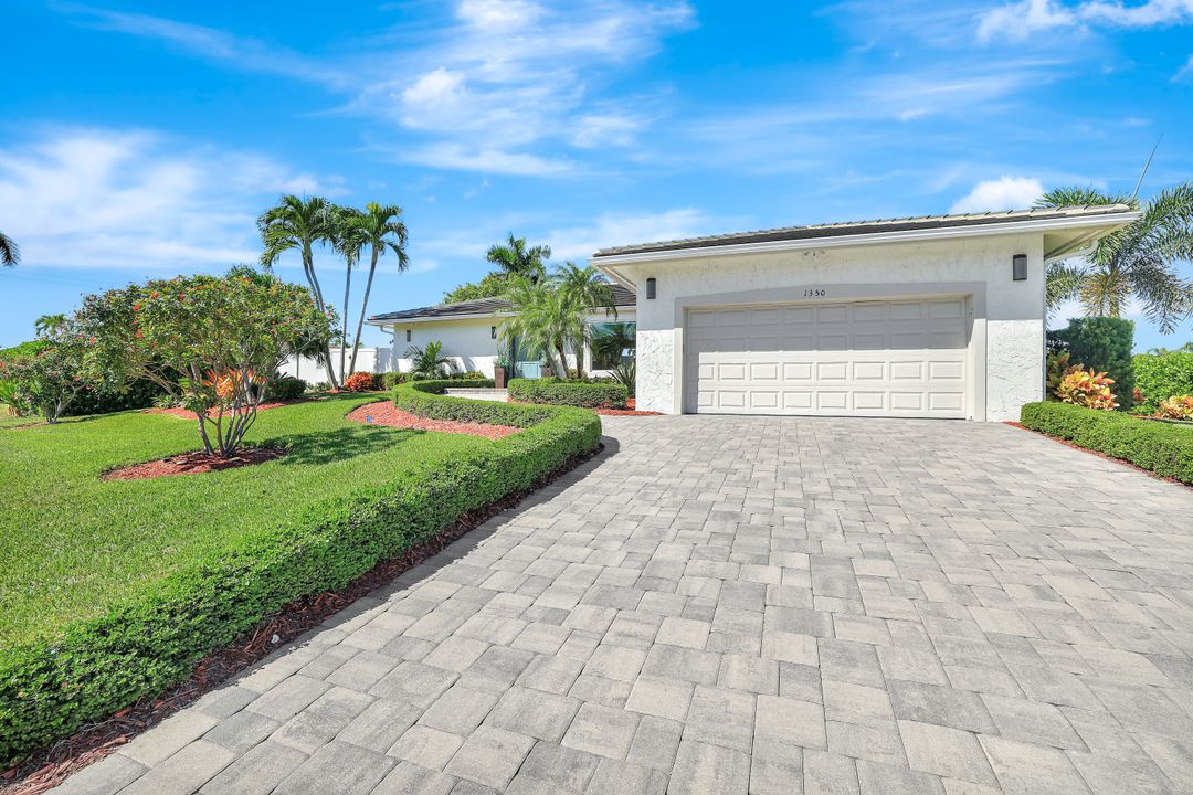 1351 Waikiki Ct, Marco Island, FL 34145