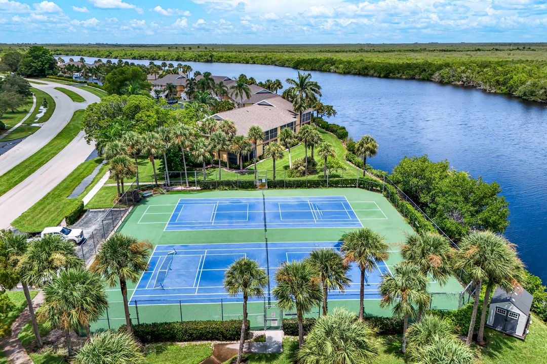 1335 Mainsail Dr #1304, Naples, FL 34114