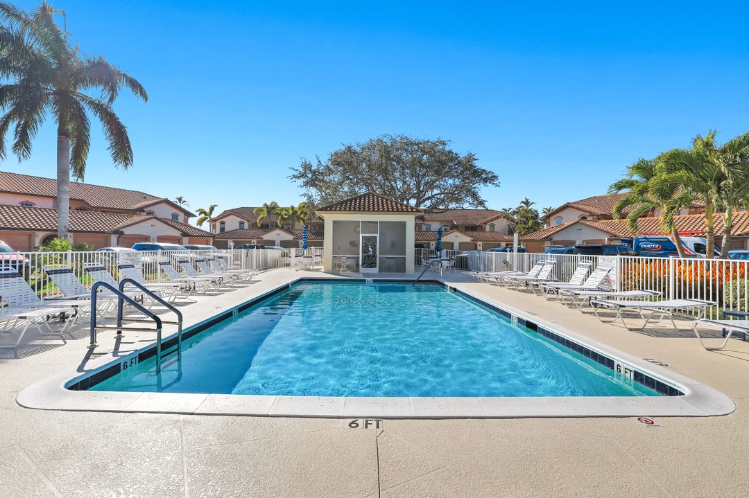 230 Newport Dr  #601, , FL 34114