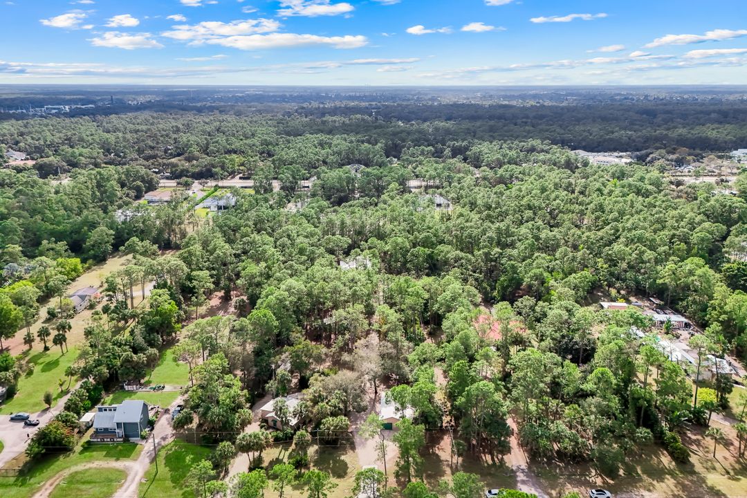 4420 7th Ave SW, Naples, FL 34119