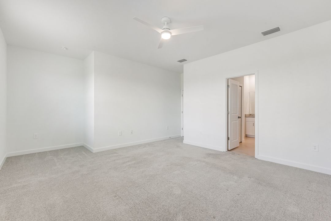 14159 Gardeners Wy, Fort Myers, FL 33913