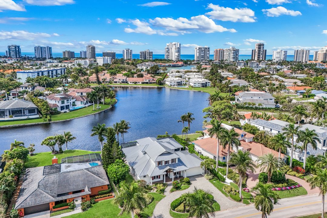 4127 Belair Ln, Naples, FL 34103