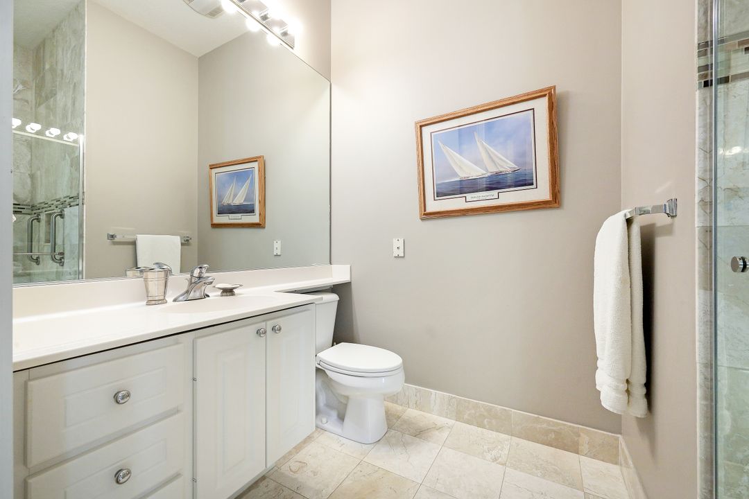 4313 Queen Elizabeth Way, Naples, FL 34119