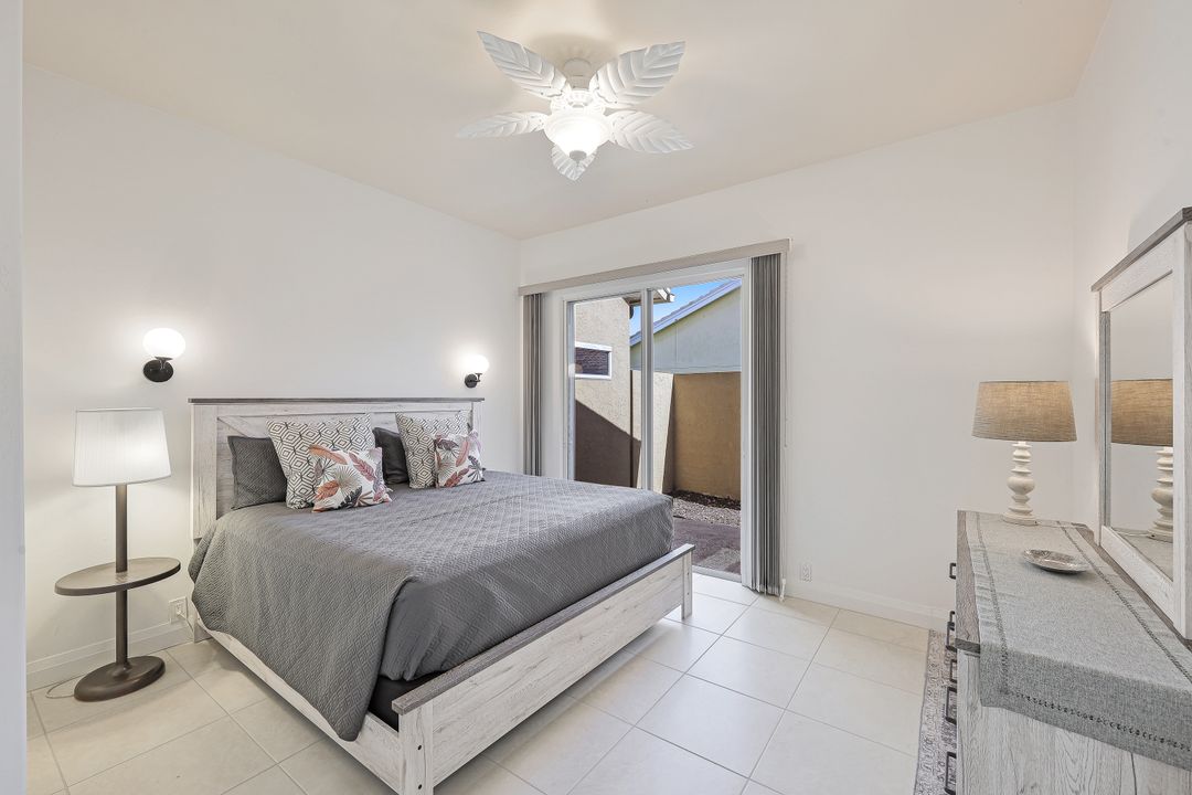 13470 Bridgeford Ave, Bonita Springs, FL 34135