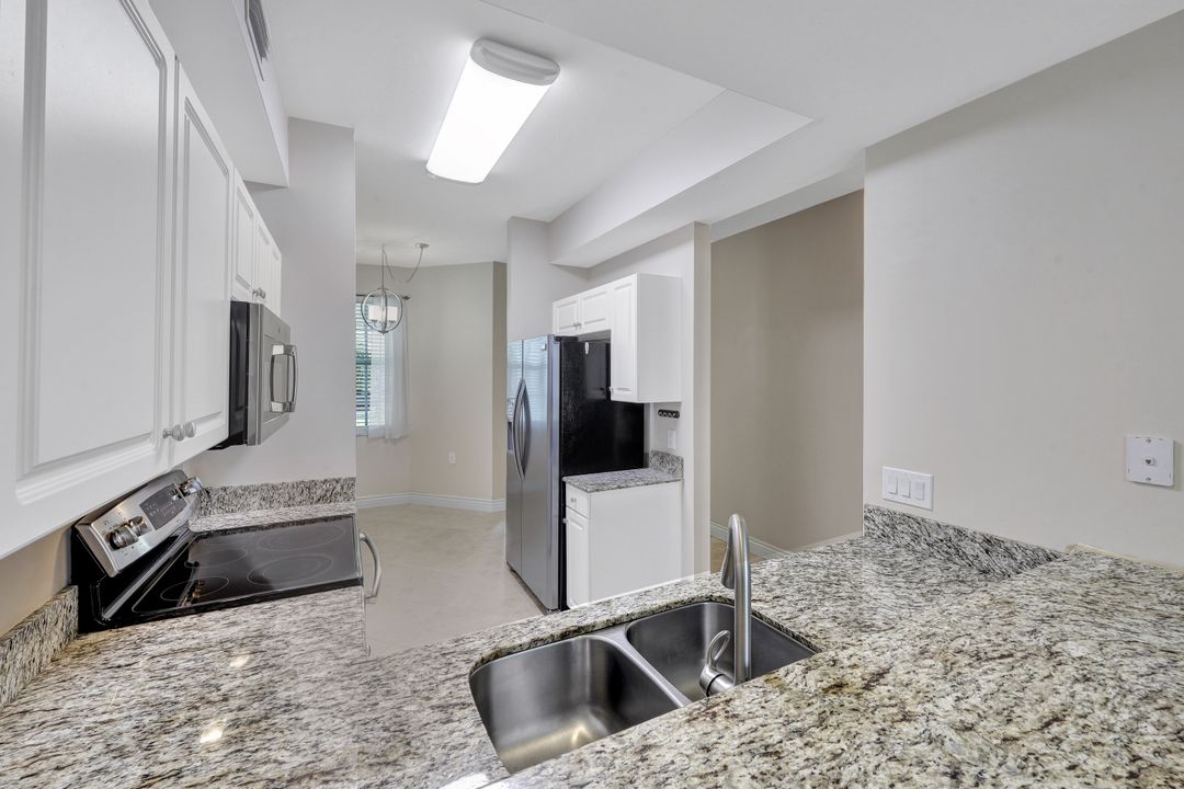 3990 Loblolly Bay Dr #106, Naples, FL 34114