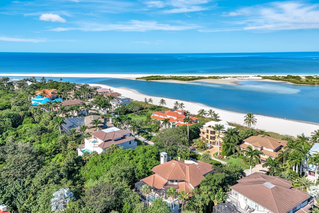 195 S Beach Dr, Marco Island, FL 34145