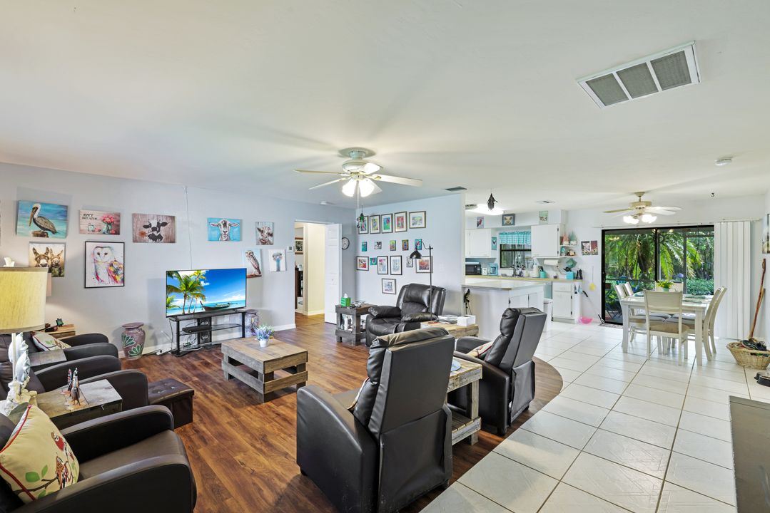 210 SE 19th Ln, Cape Coral, FL 33990