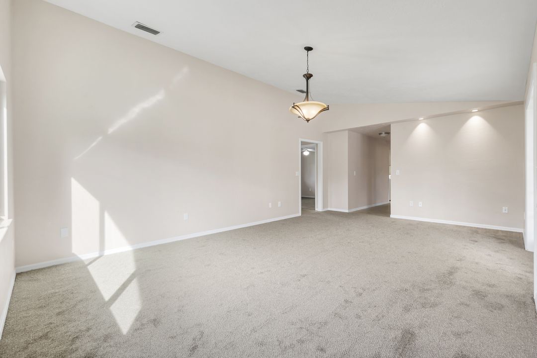 711 21st St SW, Naples, FL 34117