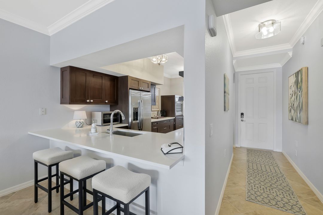 9731 Acqua Ct #505, Naples, FL 34113