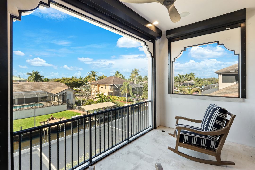 27194 Harbor Dr, Bonita Springs, FL 34135