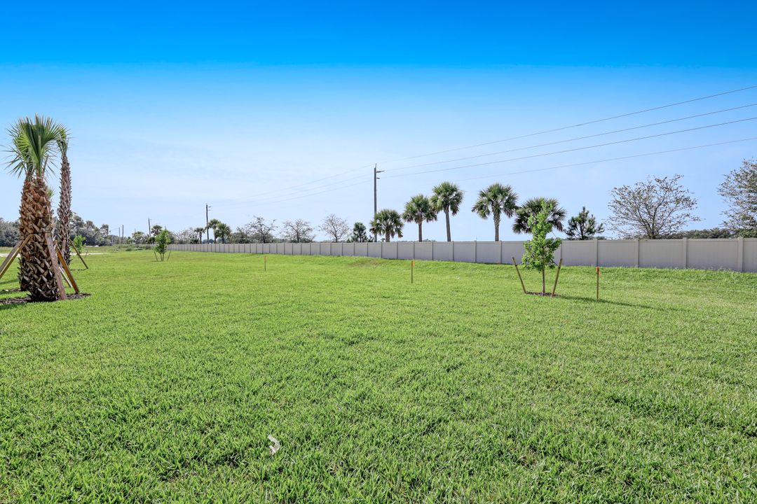 14273 Pine Lodge Ln, Fort Myers, FL 33913