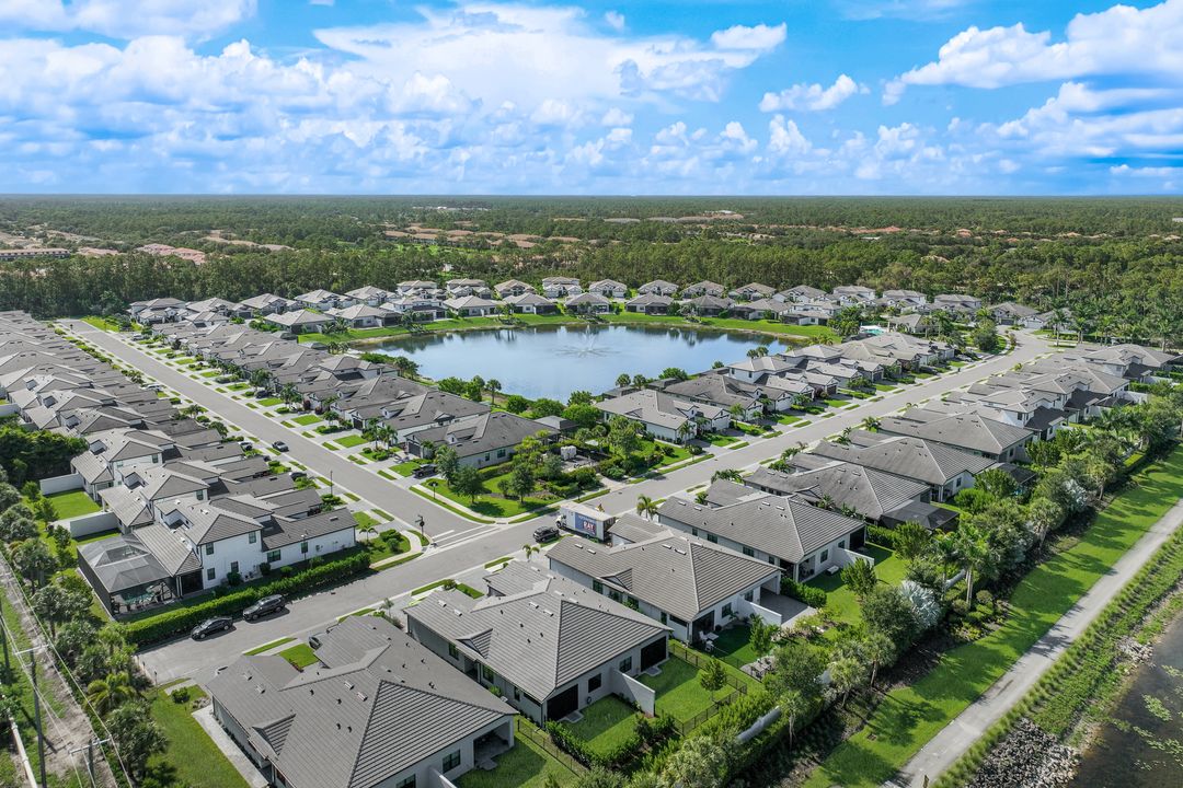 14788 Kingfisher Lp, Naples, FL 34120
