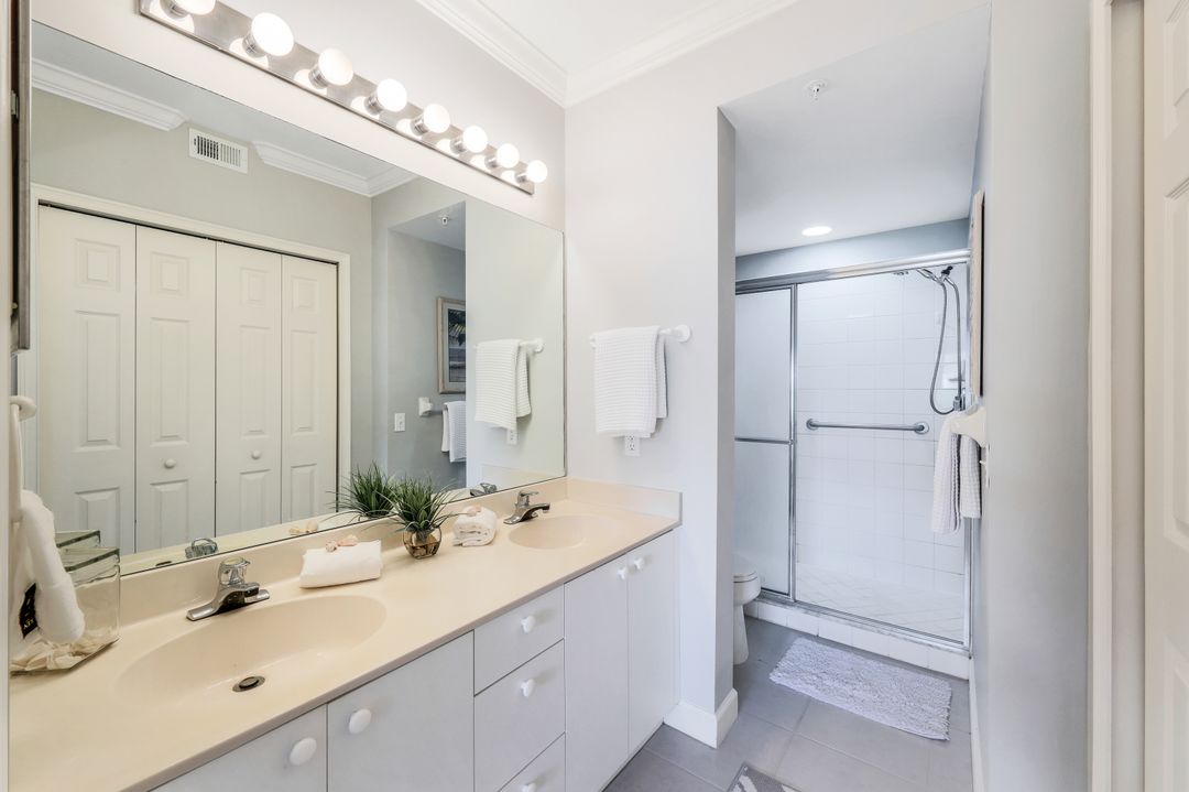 4970 Deerfield Way #103, Naples, FL 34110