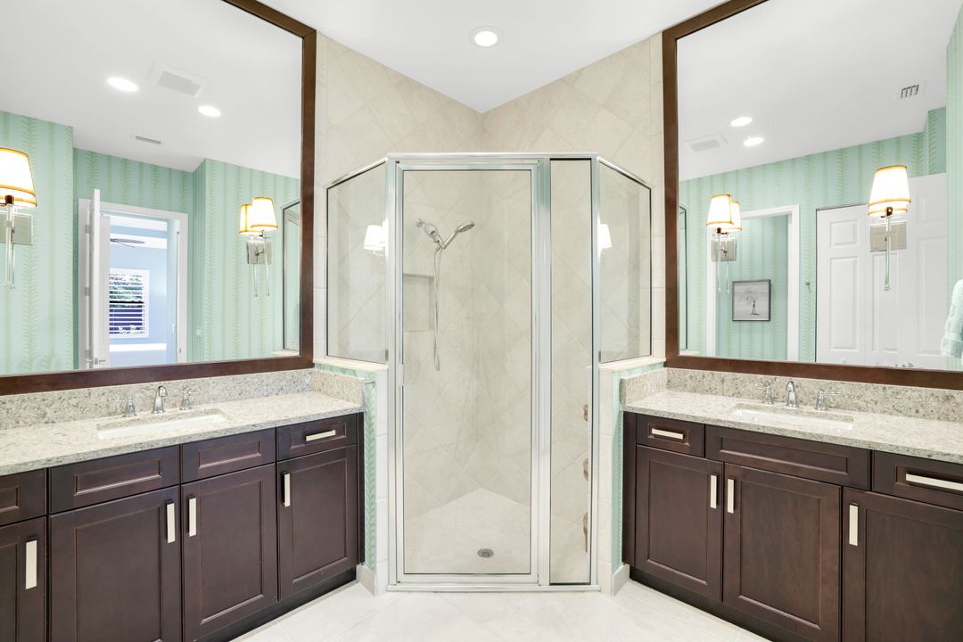 13404 Coronado Dr, Naples, FL 34109
