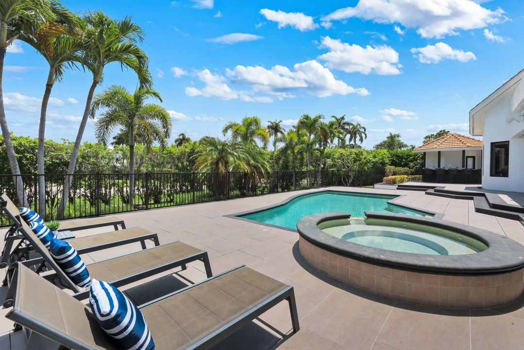 1578 S Barfield Ct, Marco Island, FL 34145