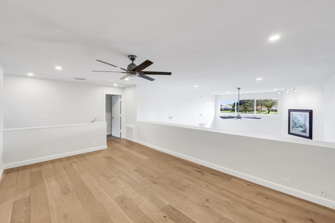 11612 Quail Village Way, Naples, FL 34119