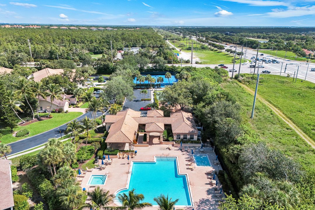 7756 Gardner Dr #102, Naples, FL 34109
