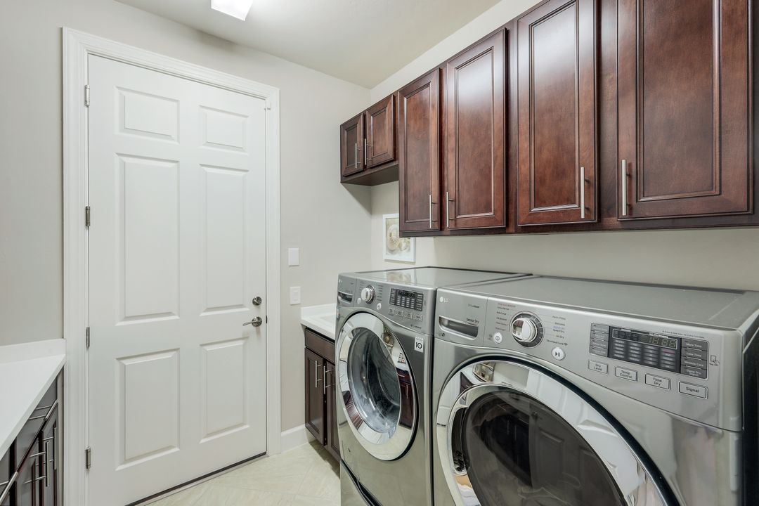 14441 Pine Hollow Drive, Estero, FL 33928