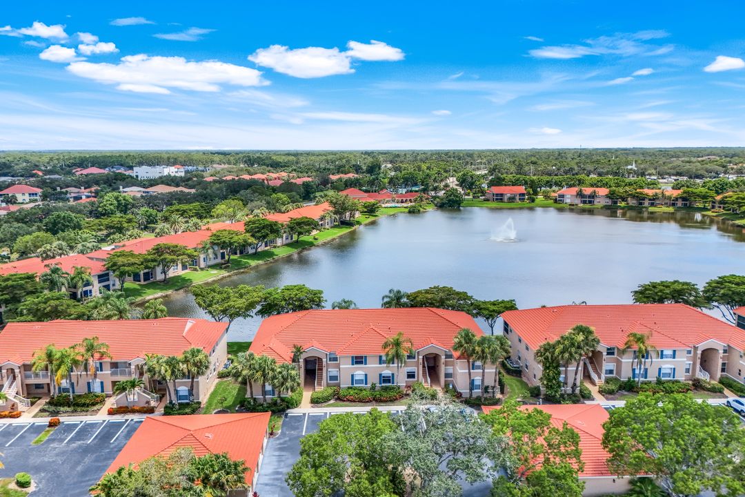 2440 Millcreek Ln #102, Naples, FL 34119