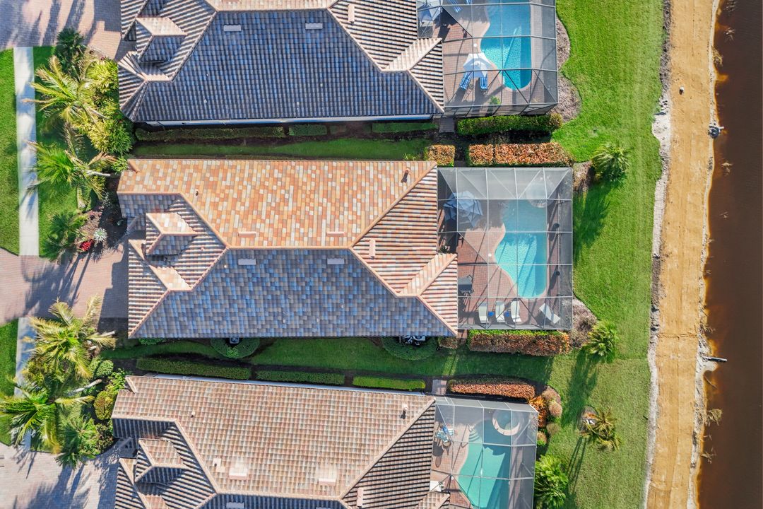 12639 Kinross Ln, Naples, FL 34120