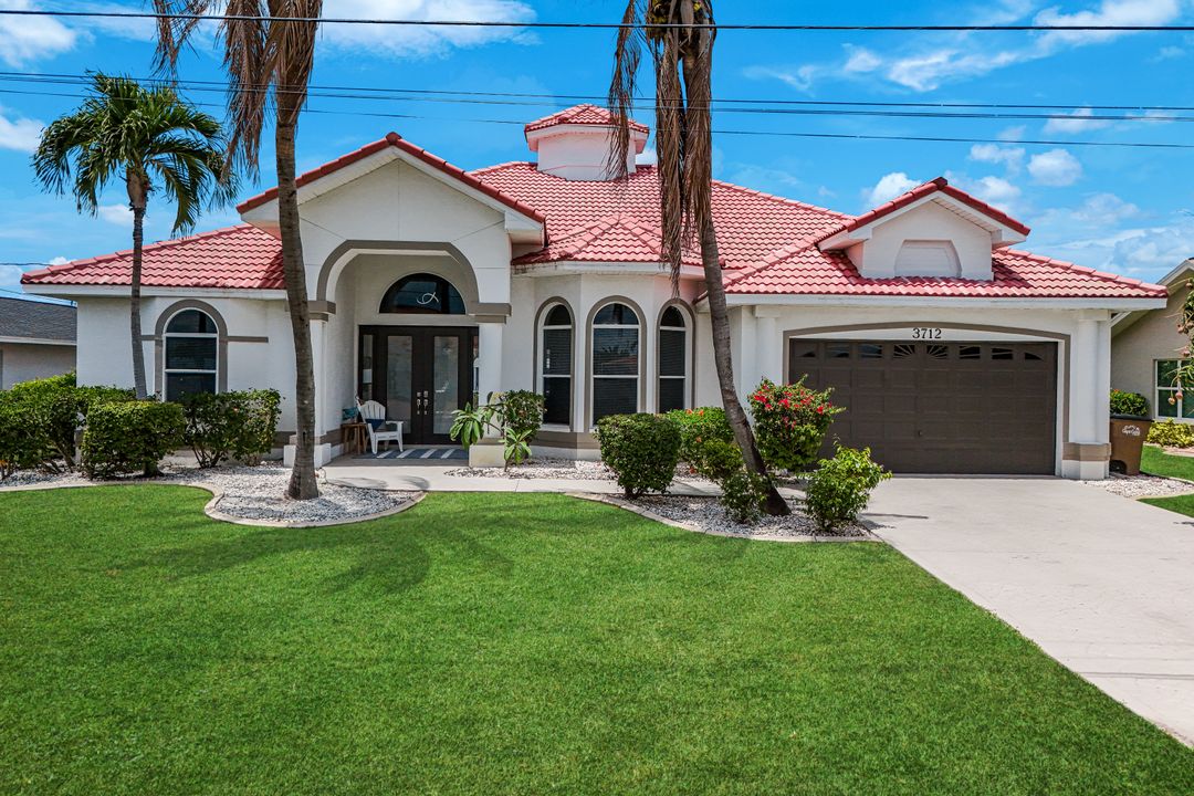 3712 SE 17th Pl, Cape Coral, FL 33904