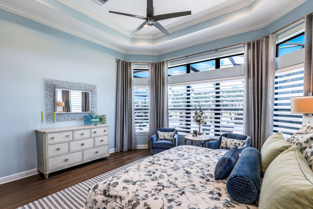 9287 Rialto Ln, Naples, FL 34119