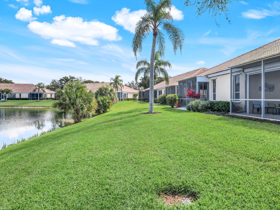 8770 Stockbridge Dr, Fort Myers, FL 33908