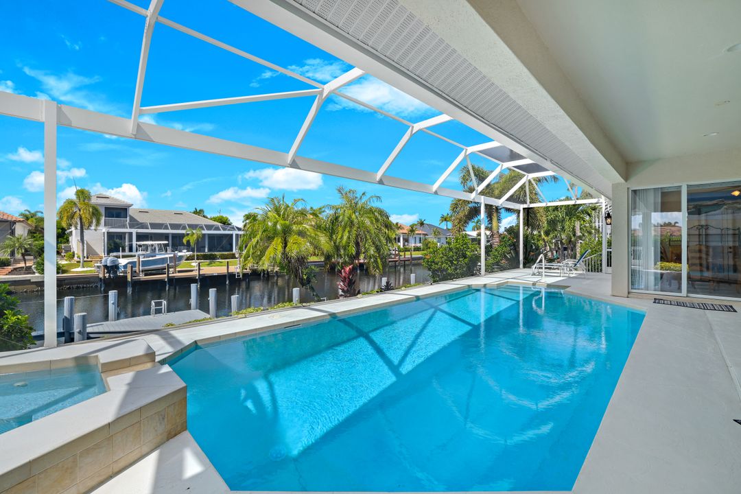 1557 Kingston Ct, Marco Island, FL 34145