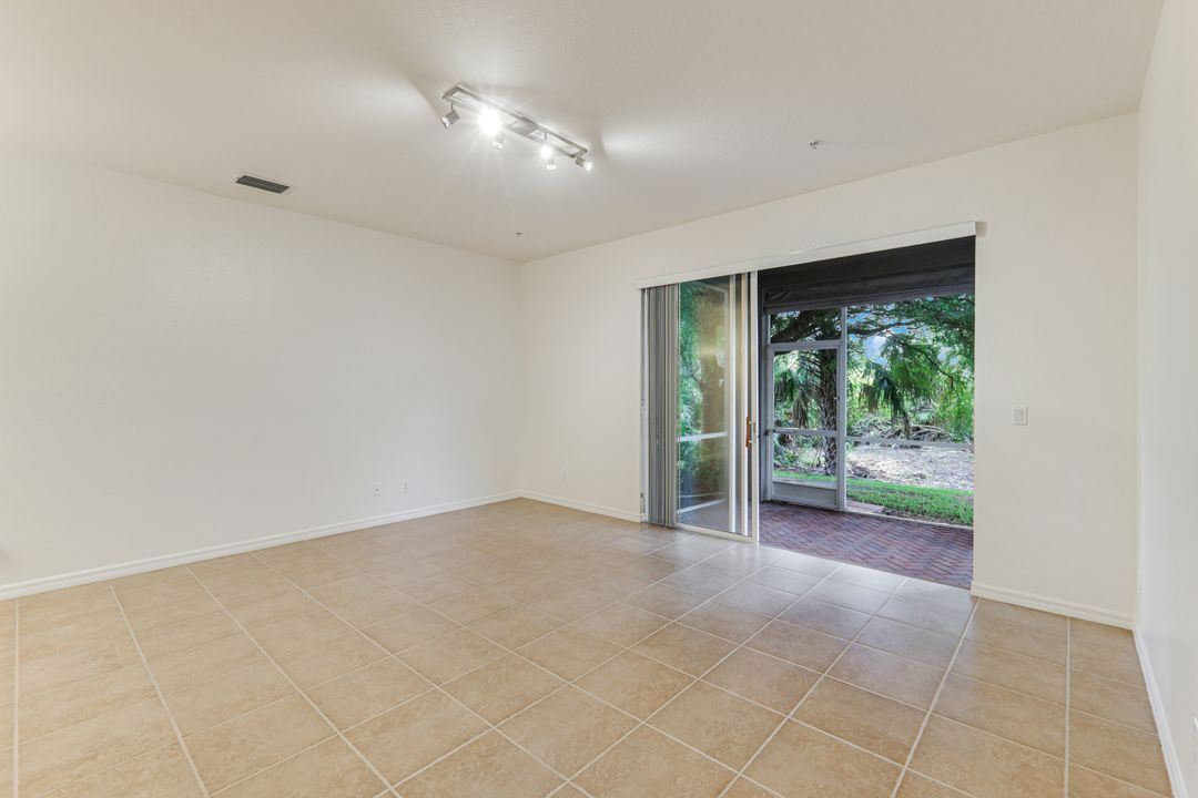 19551 Bowring Park Rd #104, Fort Myers, FL 33967