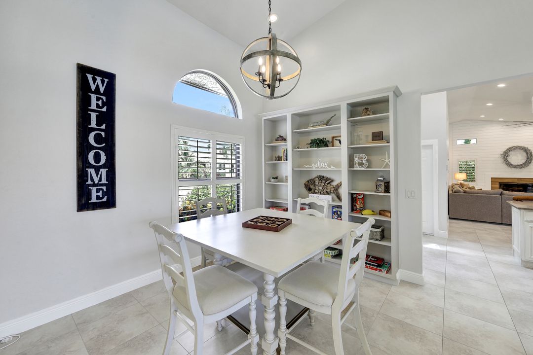 665 Rockport Ct, Marco Island, FL 34145