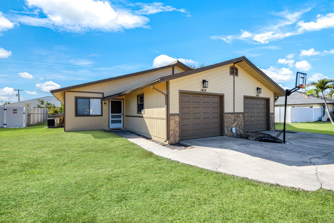 1410 SE 8th Ave, Cape Coral, FL 33990