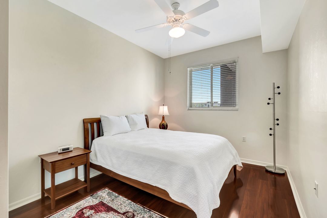 16595 Lake Cir Dr #233, Fort Myers, FL 33908