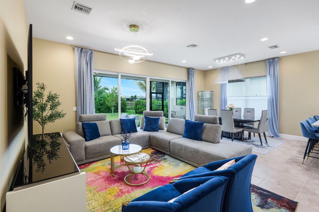 12446 Dahlia Ct, Naples, FL 34120