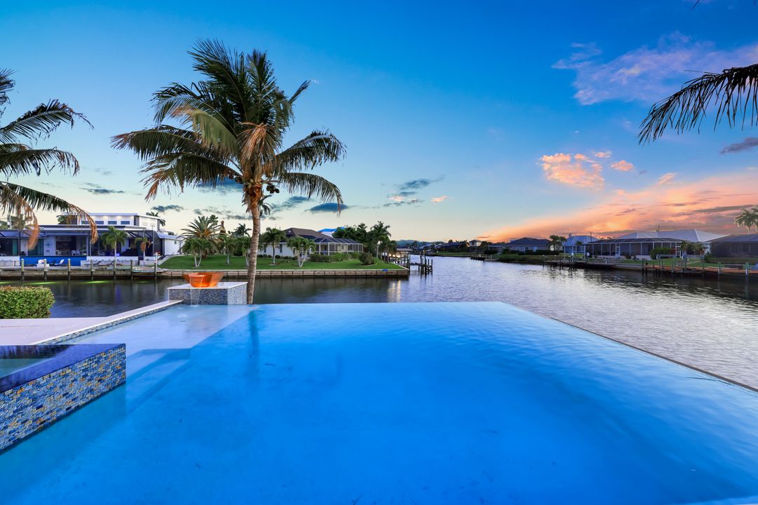 2801 SW 39th St, Cape Coral, FL 33914