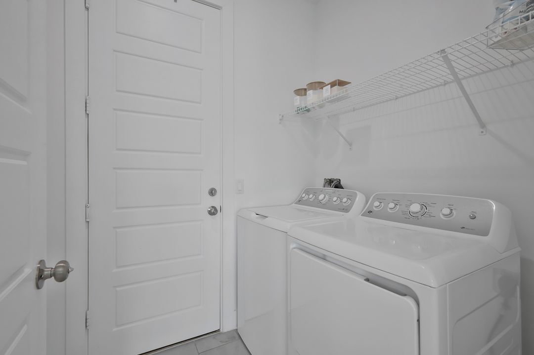 1428 NW 27th Pl, Cape Coral, FL 33993