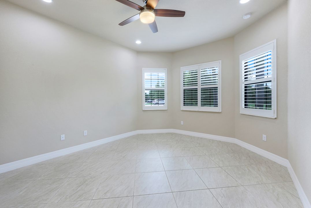11532 Stonecreek Cir, Fort Myers, FL 33913