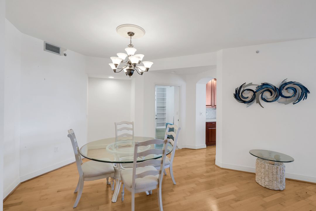 337 Vintage Bay Dr #D25, Marco Island, FL 34145