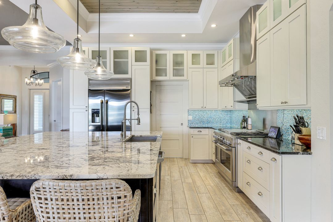 1512 El Dorado Pkwy W, Cape Coral, FL 33914