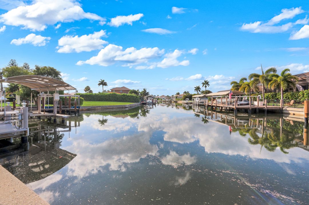 1771 Hummingbird Ct, Marco Island, FL 34145