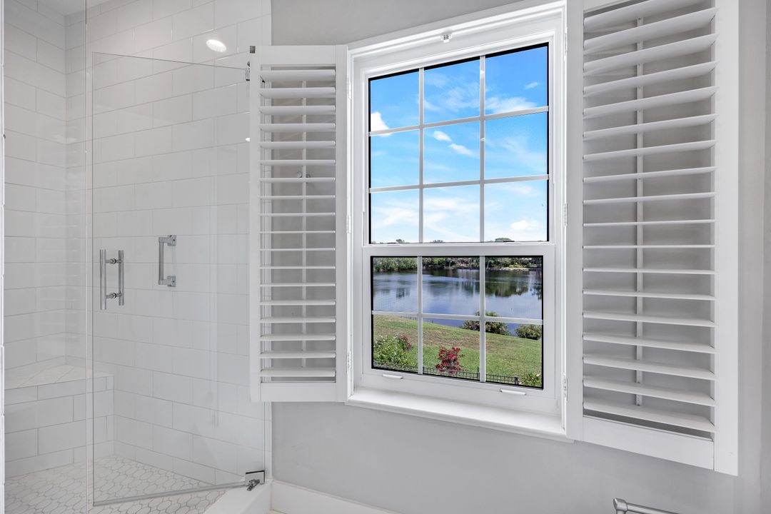 3470 Thornbury Ln, Bonita Springs, FL 34134
