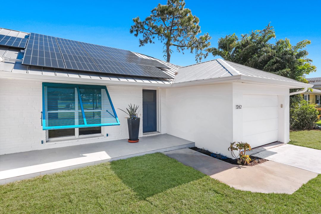 1242 Jamaica Rd, Marco Island, FL 34145