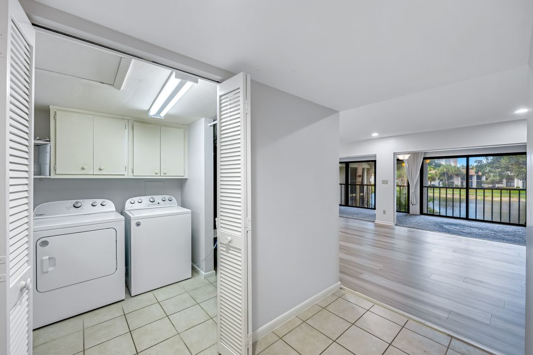537 Lake Louise Cir #203, Naples, FL 34110