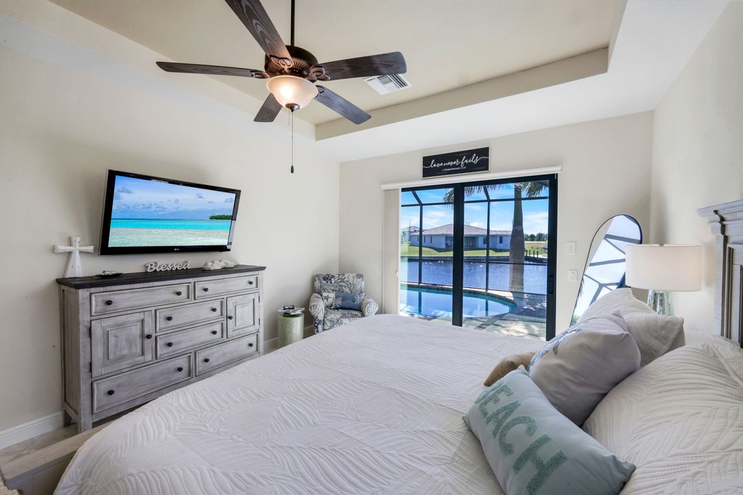 2208 NW 38th Pl, Cape Coral, FL 33993