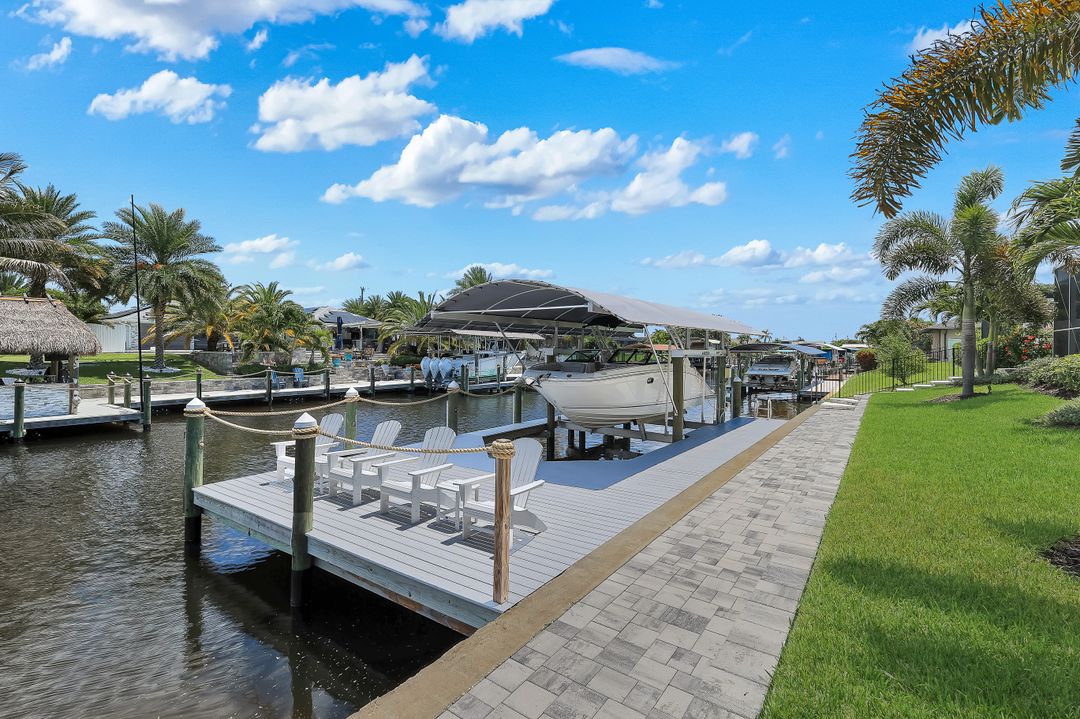 1319 SE 38th St, Cape Coral, FL 33904