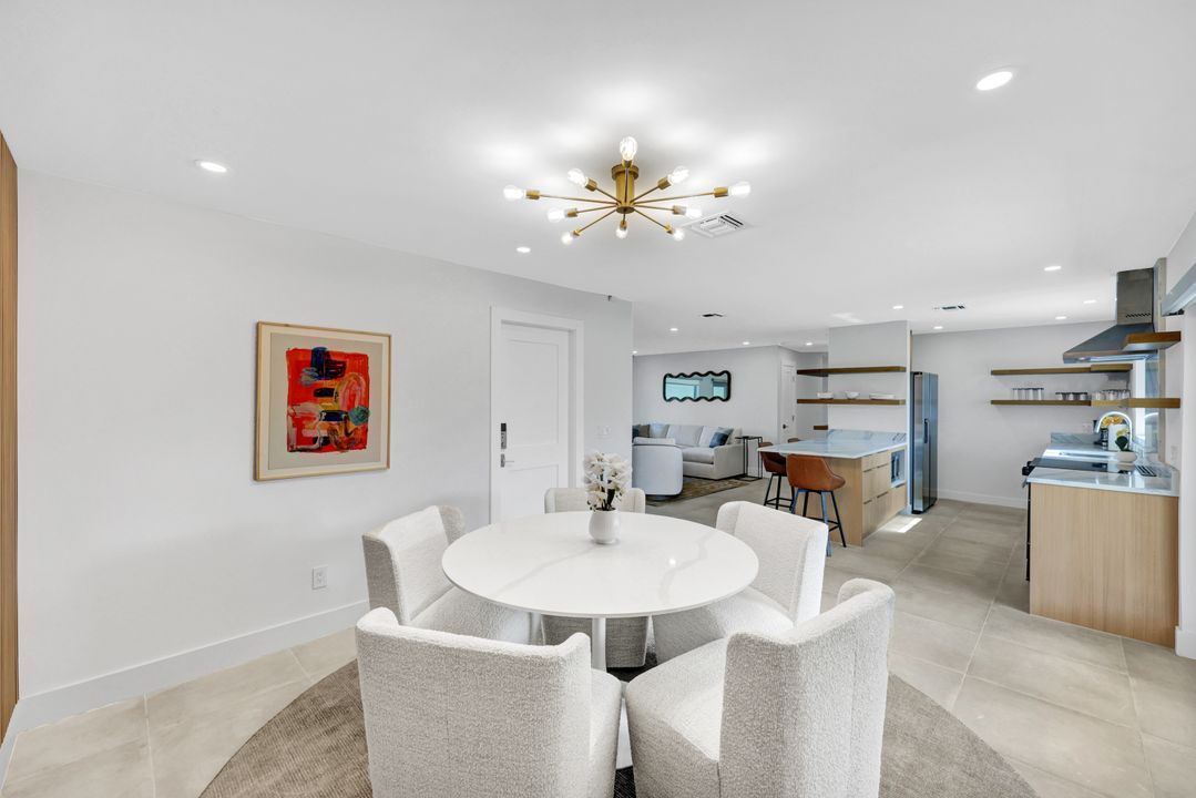 432 Oak Ave, Naples, FL 34108