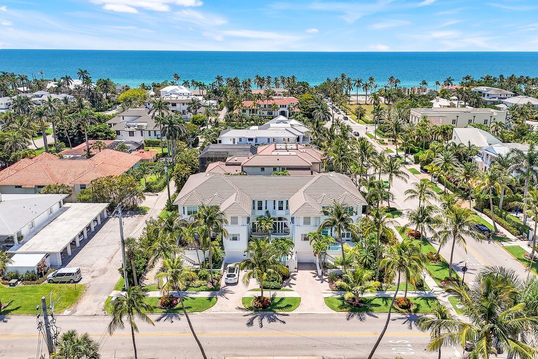 510 2nd St S, Naples, FL 34102