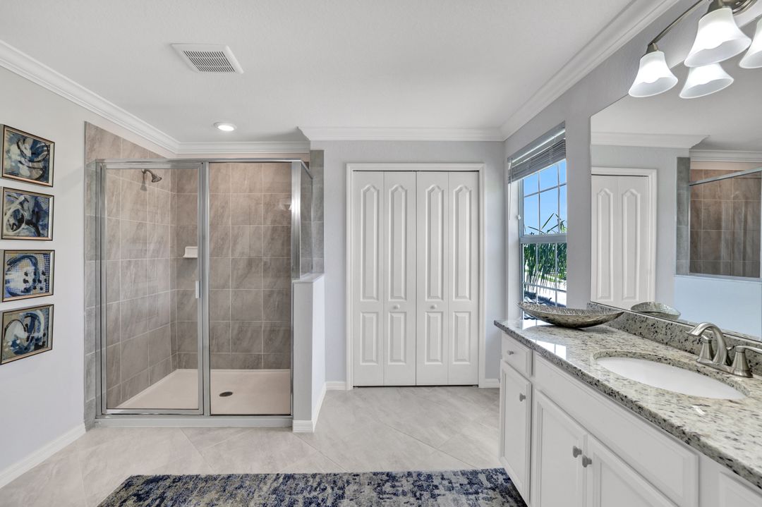 2369 Tangerine Ln, Naples, FL 34120