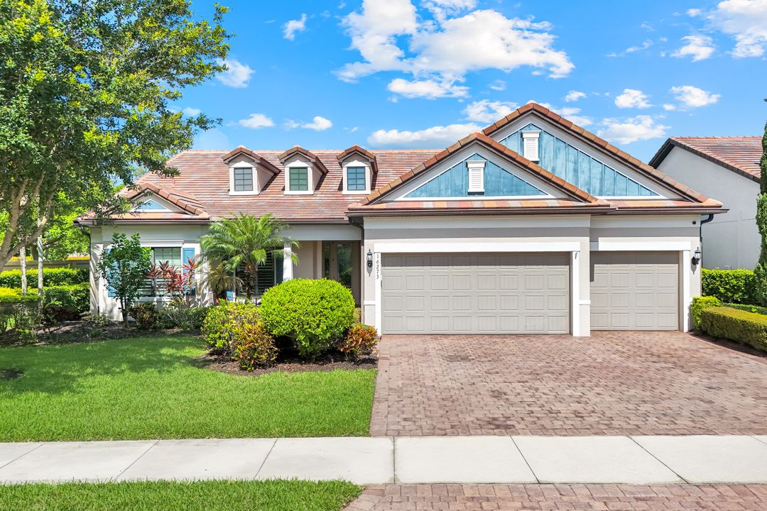 16273 Camden Lakes Cir, Naples, FL 34110